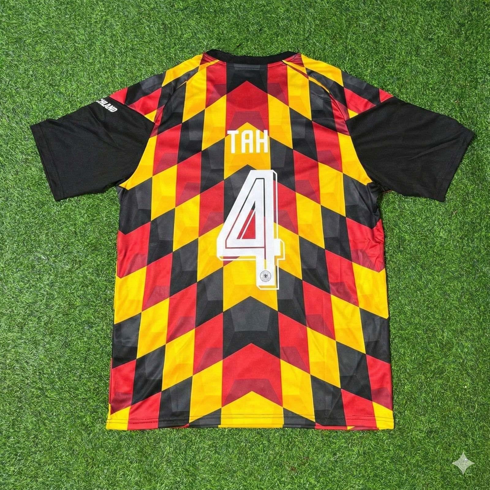 Jonathan Tah 4 – Deutschland WM 2026 Trikot