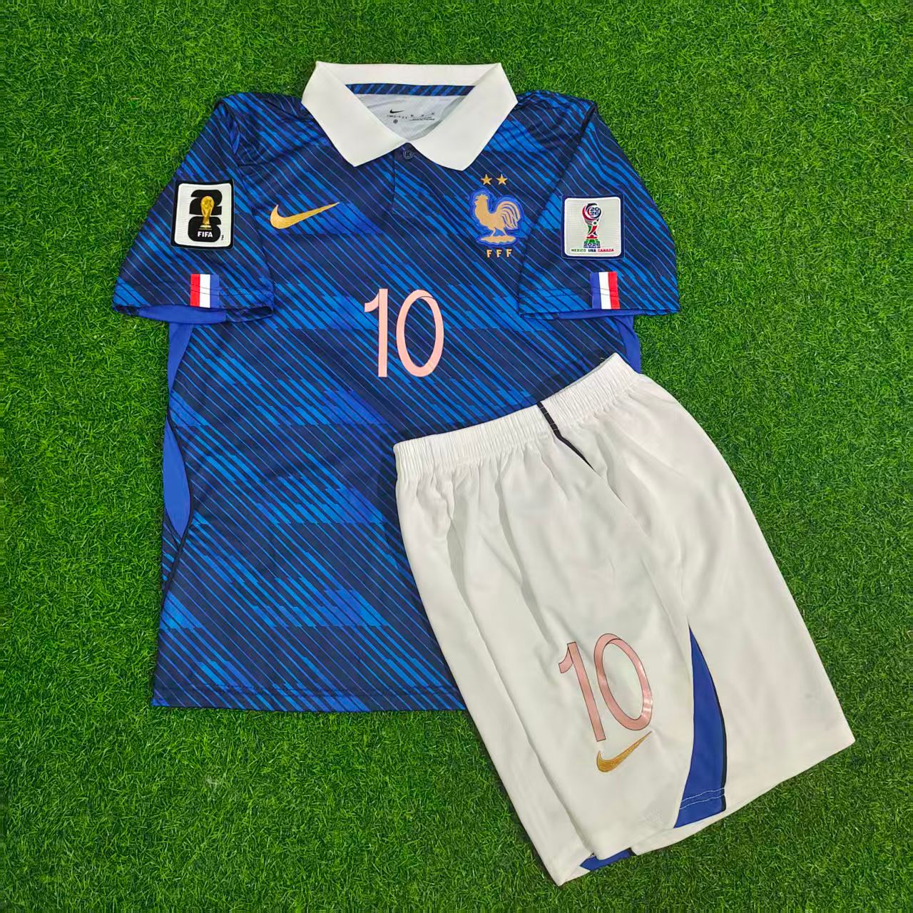 Kylian Mbappé France Coupe du Monde 2026 Maillot de football bleu pour enfant