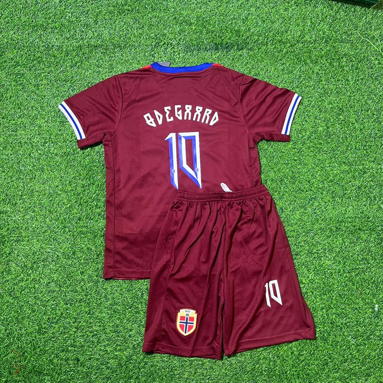 Martin Ødegaard Norvège Coupe du Monde 2026 Nouveau maillot de foot rouge